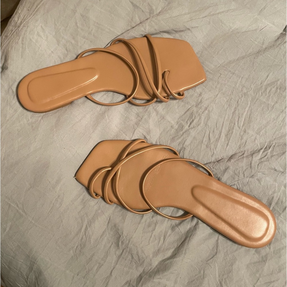 Brown sandals size 8